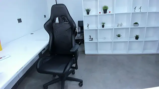 Snapshot of megan_bigboobs_ chatting on 11.07.25 megan bigboobs online show from 11.07.25