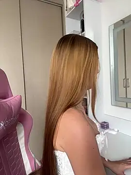 Nikii   online show from 03.26.26