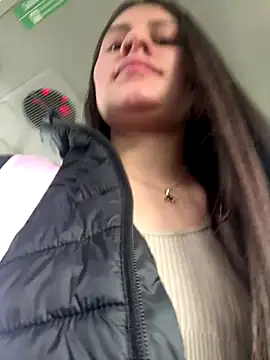 Isabella21  online show from 10.30.25