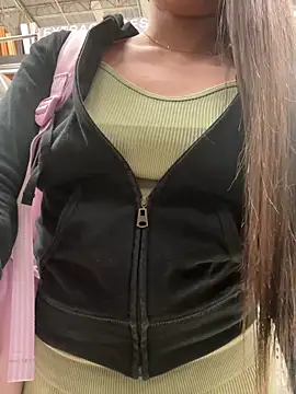 Isabella21  online show from 11.02.25