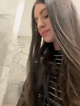 Isabella21  online show from 02.12.26