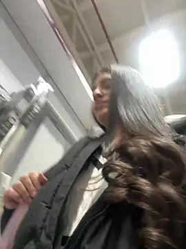 Isabella21  online show from 02.22.26