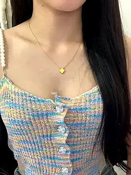 JennyQueen18 online show from 12.23.25