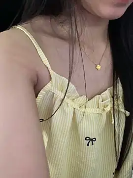 JennyQueen18 online show from 04.14.26