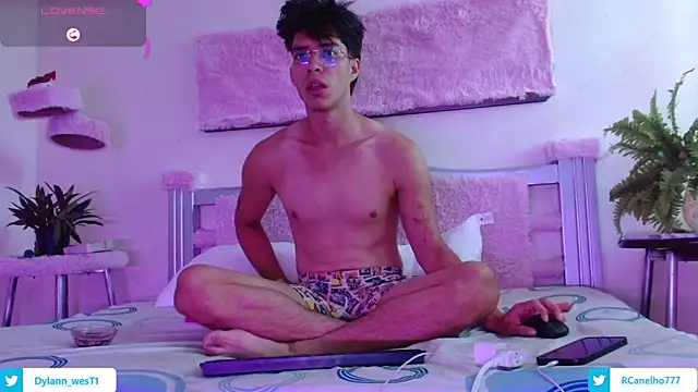 Dylann west online show from 01.07.26