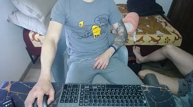 bossking017 online show from 03.17.25