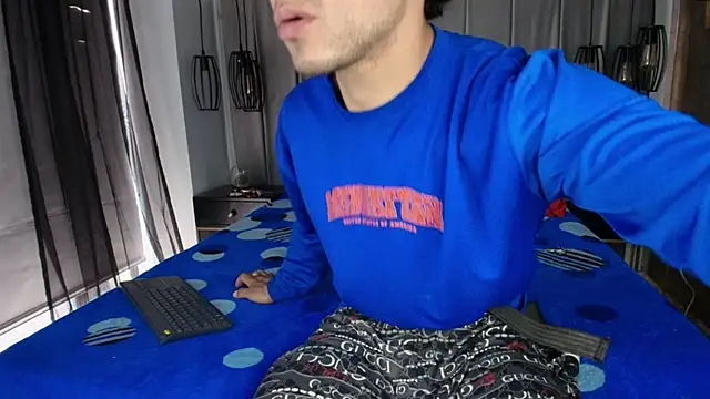 Thonixxx mr online show from 04.10.26