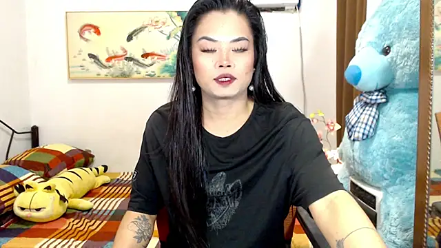 Snapshot of margalicious69 chatting on 11.14.25 margalicious69 online show from 11.14.25