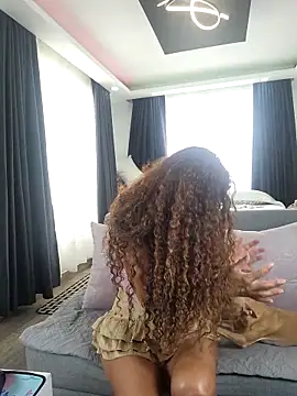 evasweett   online show from 10.04.25