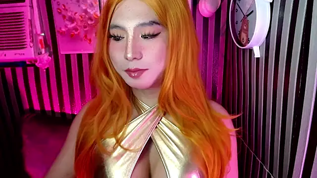 UrhotlucyTS online show from 01.19.26