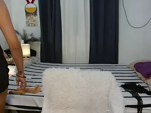 AmayaWang online show from 02.11.26