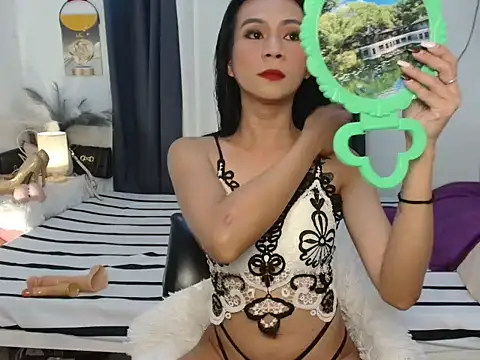 AmayaWang online show from 02.13.26