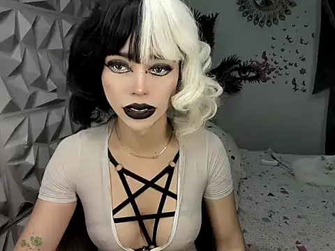 janecomander online show from 03.28.26