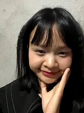 Daisy018 online show from 10.06.25