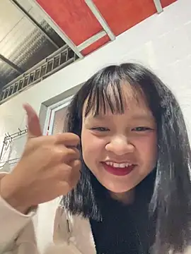 Daisy018 online show from 10.07.25