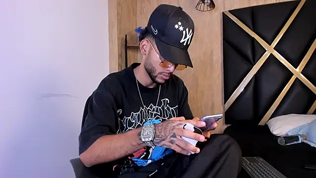 Thiagoferreti online show from 03.12.26