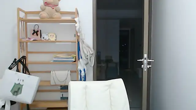 Mimi-cnbaby online show from 04.25.26