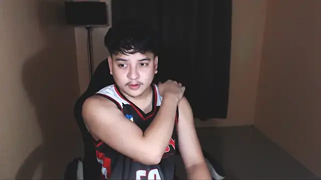 Snapshot of Prince_Killian chatting on 10.06.25 Prince Killian online show from 10.06.25