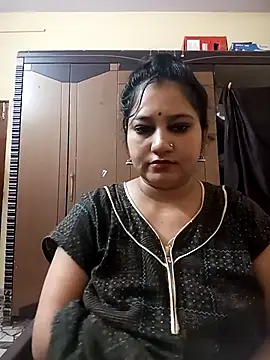 Snapshot of nisha_sweet chatting on 09.24.25 nisha sweet online show from 09.24.25