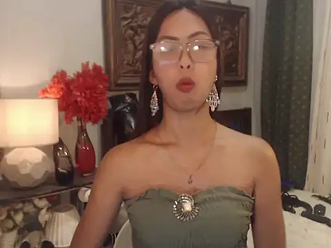Snapshot of Nathalieheartt chatting on 07.28.26 Nathalieheartt online show from 07.28.26