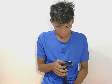 isanxxx online show from 10.15.25