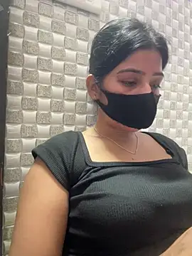 Snapshot of Hot_Jaanvi_ chatting on 06.14.26 Hot Jaanvi online show from 06.14.26