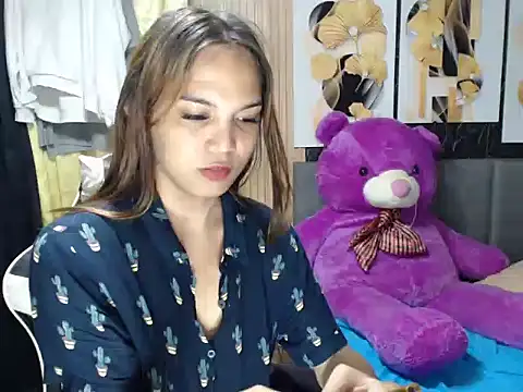 Raffa ella69 online show from 10.30.25