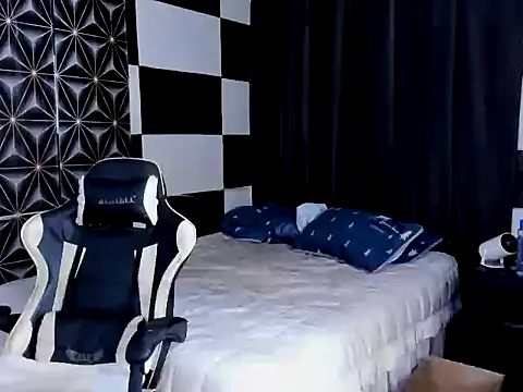 AsianHotBODYY online show from 09.10.25