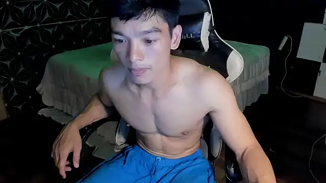 AsianHotBODYY online show from 09.21.25