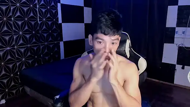 AsianHotBODYY online show from 10.27.25