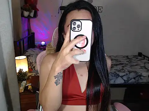 Snapshot of itsme_jade chatting on 10.20.25 itsme jade online show from 10.20.25