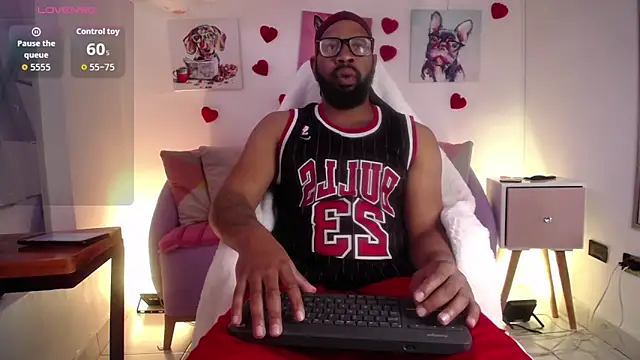 Snapshot of King_Malik chatting on 02.19.26 King Malik online show from 02.19.26