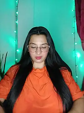 Snapshot of VALENTINA_ROUSE_ chatting on 06.03.26 VALENTINA ROUSE online show from 06.03.26