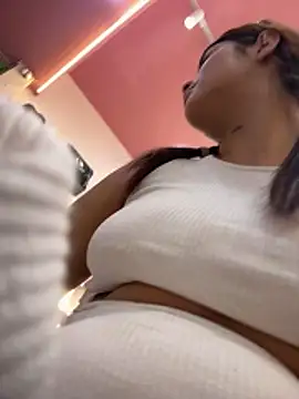 Kaily Sweet16 online show from 12.18.25