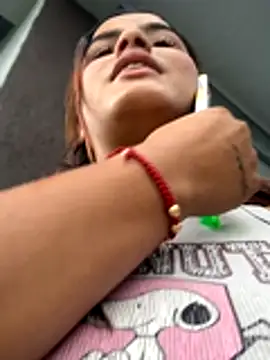 Kaily Sweet16 online show from 12.19.25