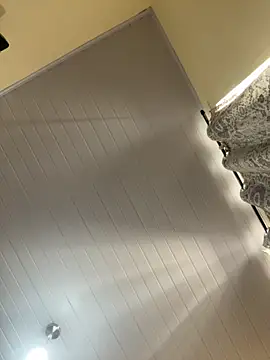 Snapshot of morenaluaa chatting on 11.19.25 morenaluaa online show from 11.19.25