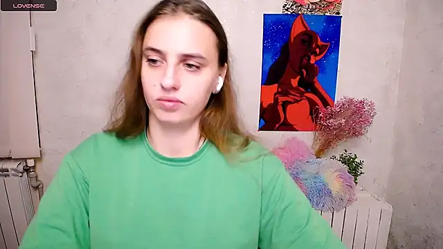 Snapshot of AmandaDimond_ chatting on 09.25.25 AmandaDimond online show from 09.25.25