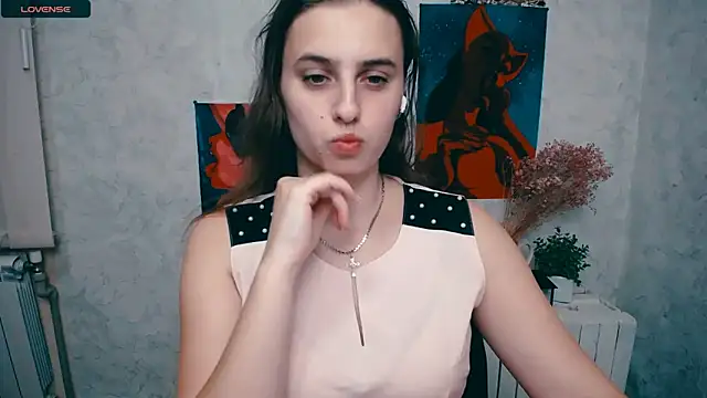 Snapshot of AmandaDimond_ chatting on 10.04.25 AmandaDimond online show from 10.04.25