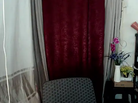 Snapshot of twink_asianbunny chatting on 11.27.25 twink asianbunny online show from 11.27.25