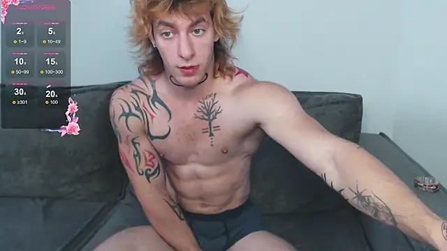 Snapshot of Brendan__Piks chatting on 10.14.25 Brendan Piks online show from 10.14.25