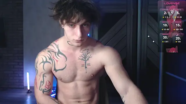 Snapshot of Brendan__Piks chatting on 12.17.25 Brendan Piks online show from 12.17.25