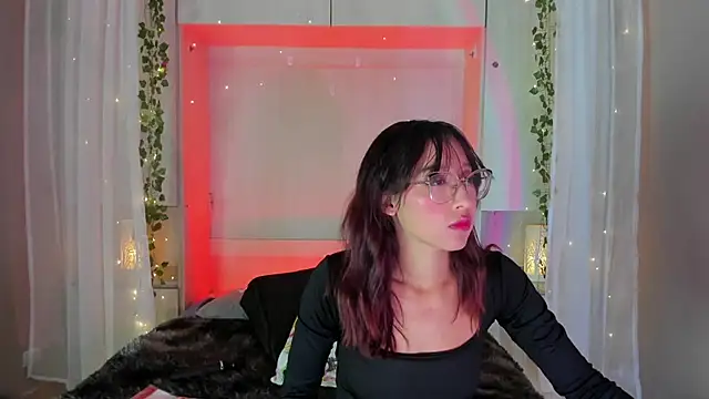 Snapshot of CamiGox chatting on 02.12.26 CamiGox online show from 02.12.26