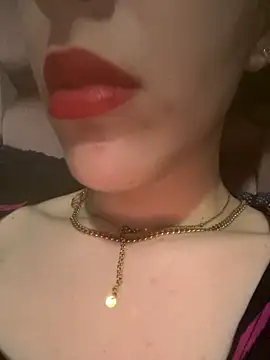 Mimisixo online show from 05.18.26