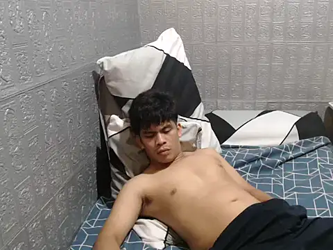 cumwhat me online show from 09.30.25