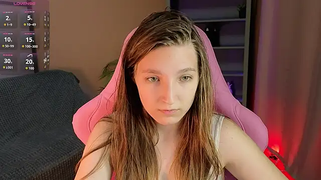 Mia Myles online show from 09.10.25