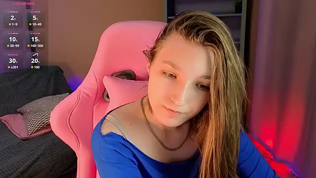 Mia Myles online show from 09.12.25