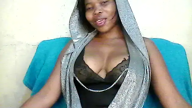 Snapshot of CharlotteXXX chatting on 04.25.26 CharlotteXXX online show from 04.25.26