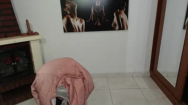 Grace mature milf online show from 09.12.25