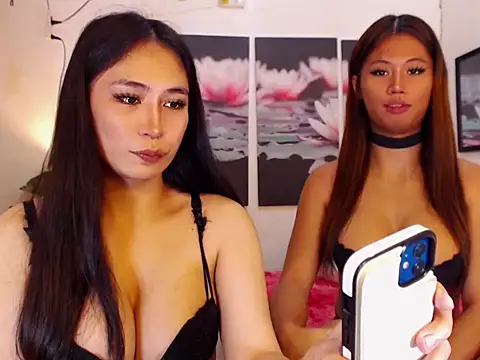 Snapshot of MALICIOUS_EVA chatting on 09.10.25 MALICIOUS EVA online show from 09.10.25