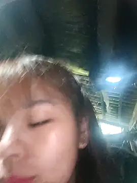 Snapshot of Ocnguyety chatting on 11.27.25 Ocnguyety online show from 11.27.25